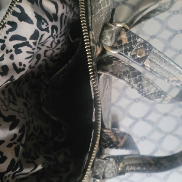 NWOT Jessica Simpson snake backpack - Picture 2 of 7